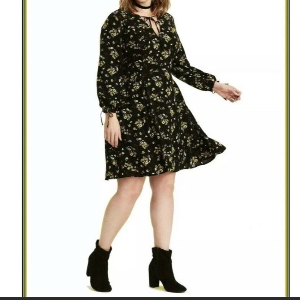 Torrid Floral Print Challis Smocked Waist Dress size 2